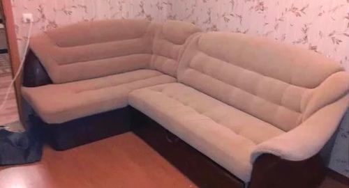 Перетяжка углового дивана. Озёрная
